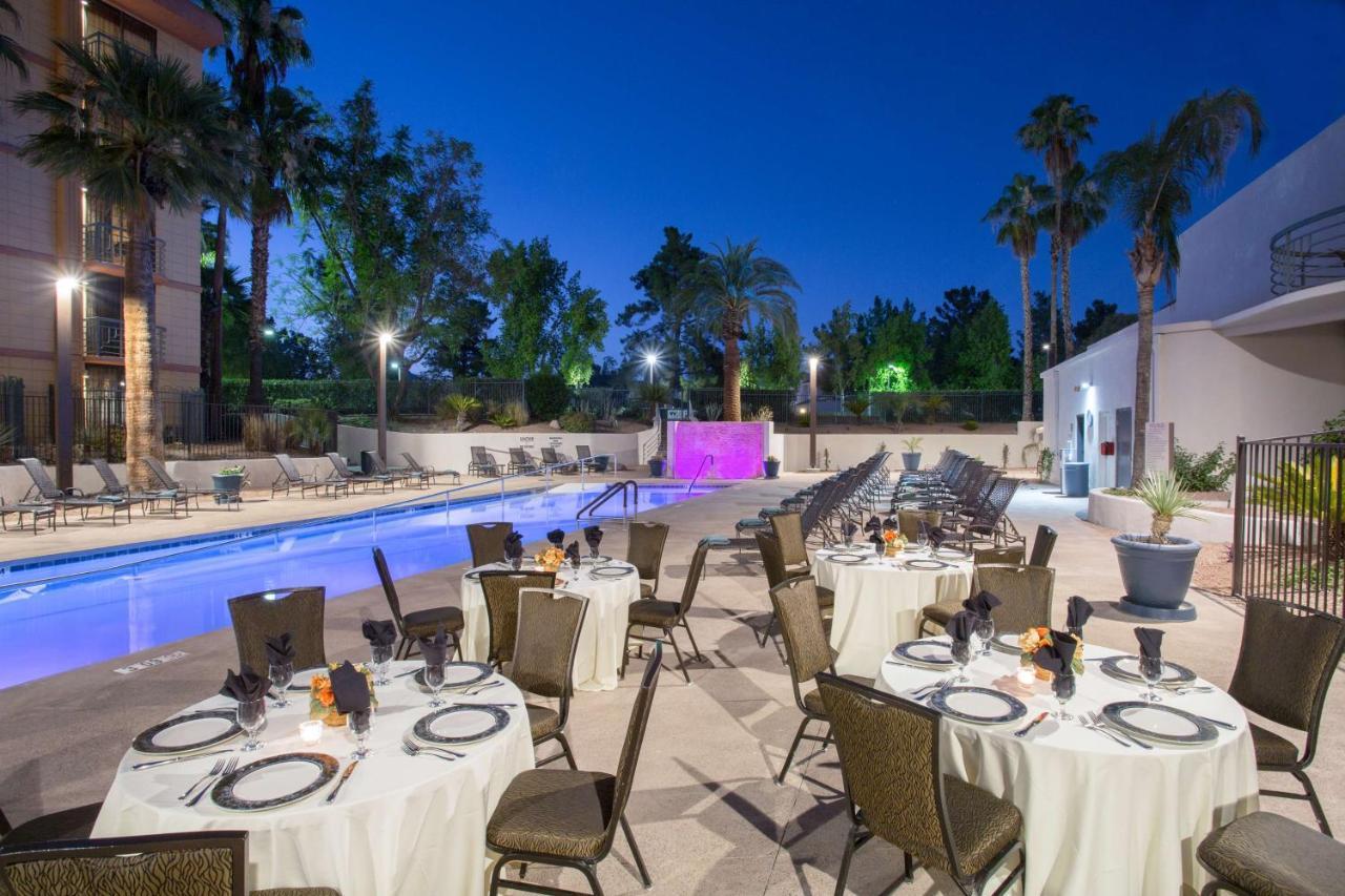 Embassy Suites By Hilton Phoenix Biltmore Zewnętrze zdjęcie