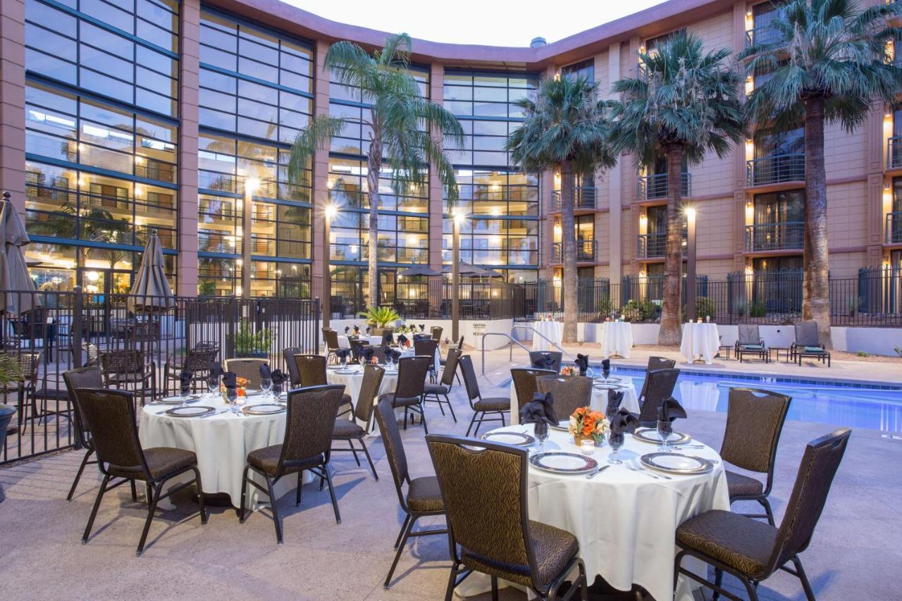 Embassy Suites By Hilton Phoenix Biltmore Zewnętrze zdjęcie