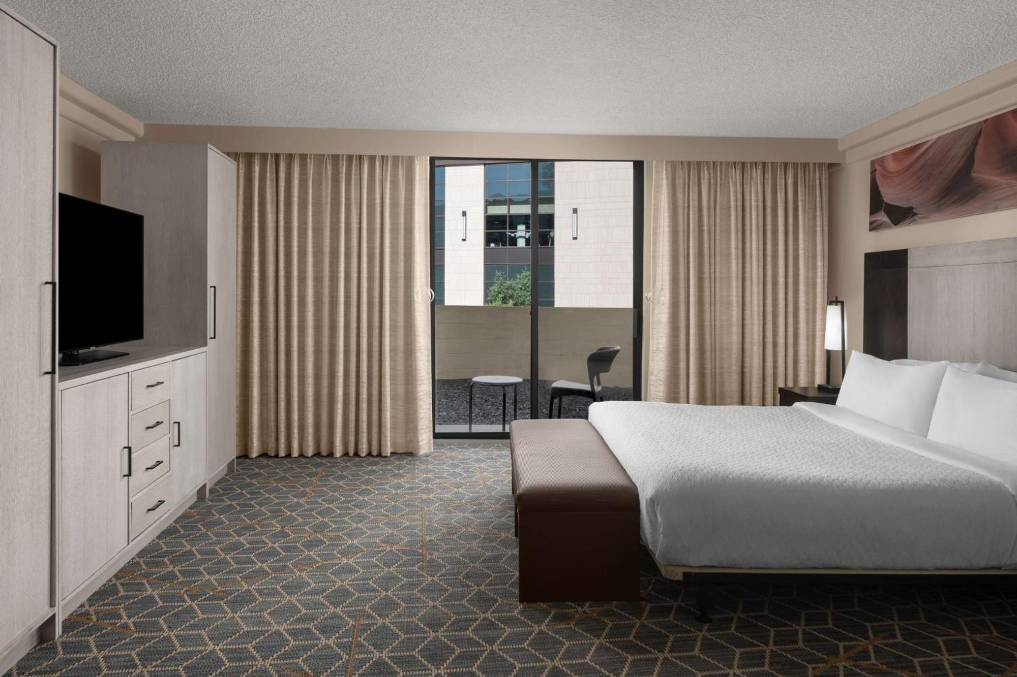Embassy Suites By Hilton Phoenix Biltmore Zewnętrze zdjęcie