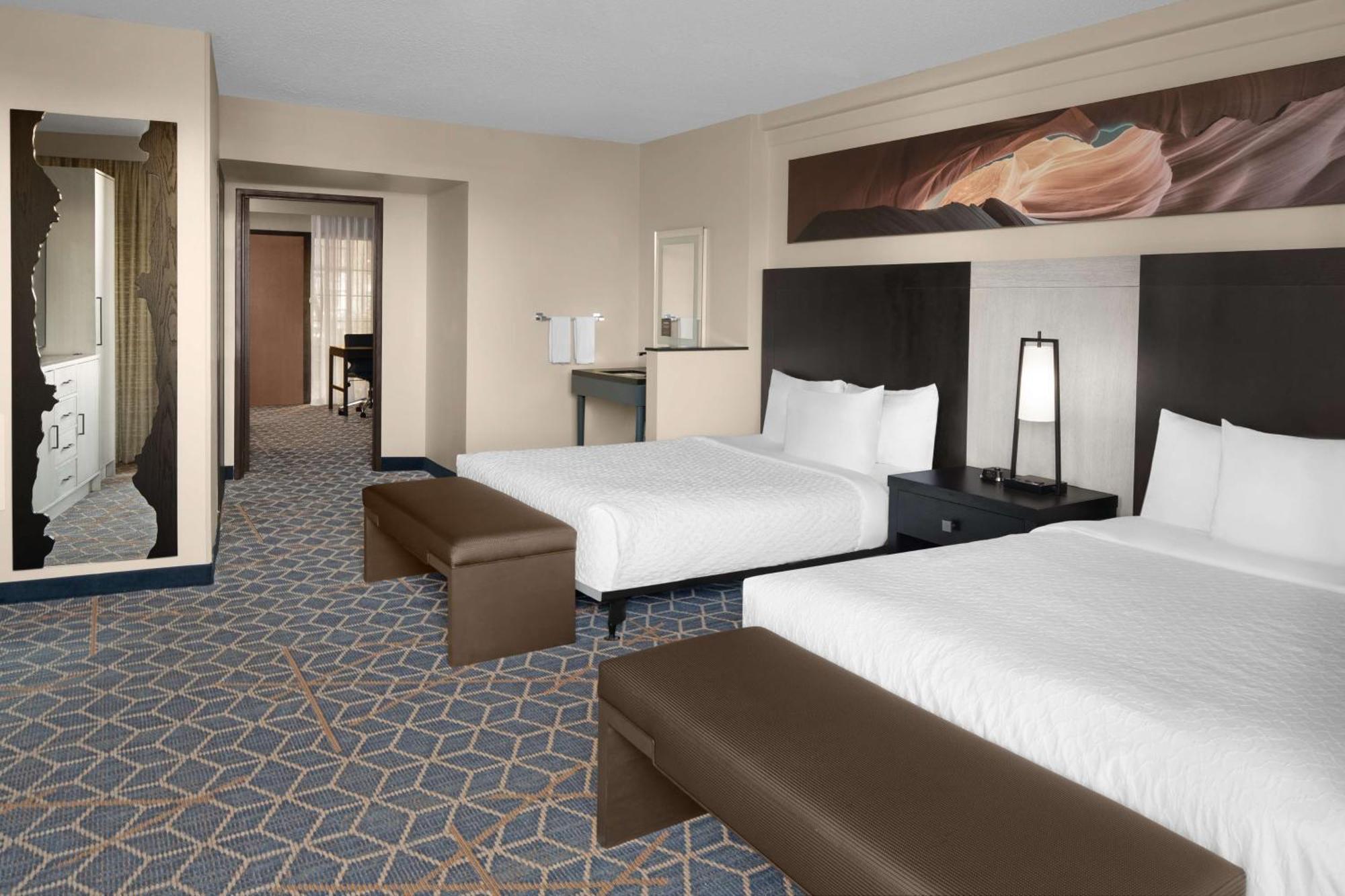 Embassy Suites By Hilton Phoenix Biltmore Zewnętrze zdjęcie