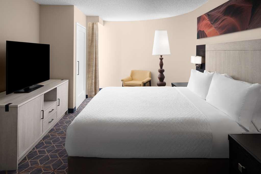 Embassy Suites By Hilton Phoenix Biltmore Pokój zdjęcie